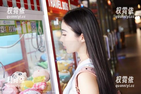 蜜桃社-美绪 蜜桃社 - 美绪带你翻转职场单调:她的职业装图片合集!