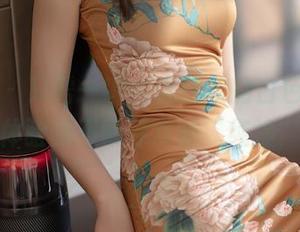 语画界 – 只需一键，张欣欣的白色网盘让你体验到不同寻常的“纯净”！
