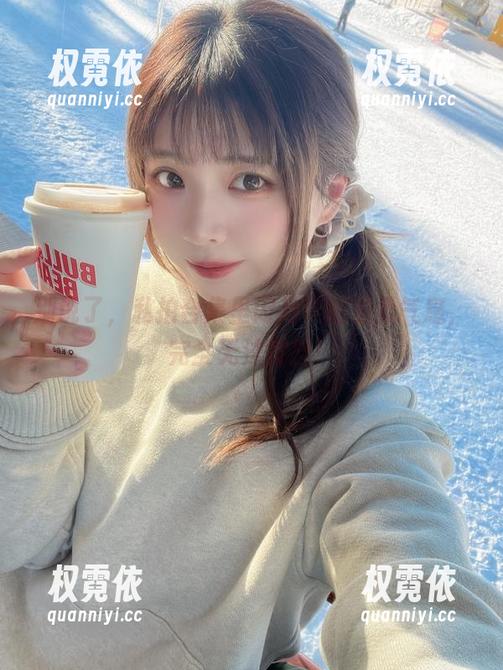 闪月半 别说了,私拍合集里闪月半的温柔气息,完全无法抵挡!