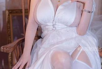 想要一家都玩美足？韶陌陌的高清壁纸总有一款适合你！