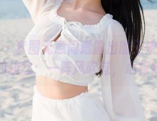 魅妍社 – 套图无意间透露出的王婉悠对白色的执念：一阵风吹过，心痒痒！