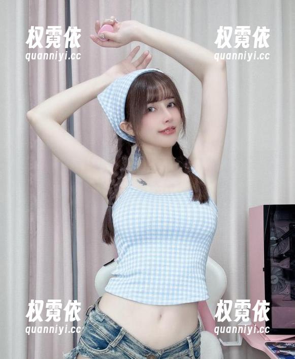 鹿八岁baby 鹿八岁baby:特工堕落前的私拍风景线,大胆还原!