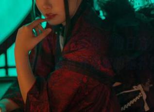 原图在此！麻花麻花酱的“明日方舟闪灵泳装”作品集，随时开启你的脑补模式！